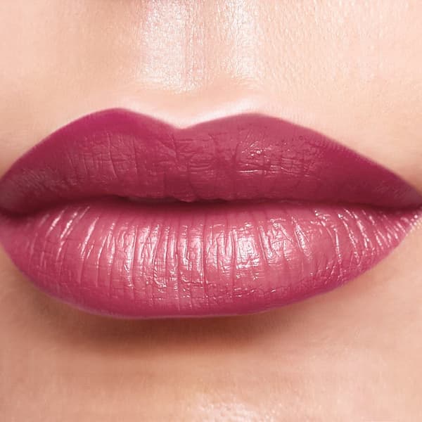 Oriflame OnColour læbestift - Rosenrød 2,5 g