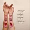 Miniatyrbild 4 av 9: Oriflame Giordani Gold Iconic Matte Lipstick SPF 15 - Oväntad ros 3,8 g