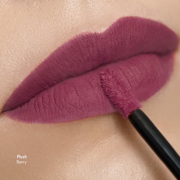Oriflame Giordani Gold Iconic Elixir Matte Lipstick SPF 15 - Plush Berry 3,5 ml