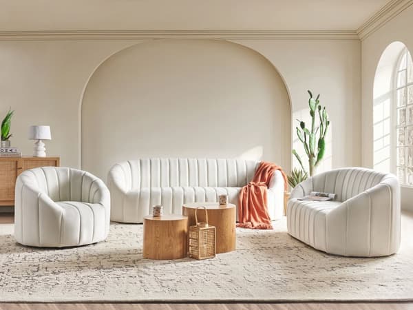 6-sits soffgrupp Off-white sammet Modernt vardagsrum med sittplatser Retro design Puffad sits Låg rygg
