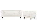 Miniatyrbild 1 av 11: Soffgrupp med tillhörande Fåtölj 4-sitsig Chesterfield Off-White Tuftad Klädsel i Polyestertyg Ben i Mörkt Trä Modern Design Vardagsrum