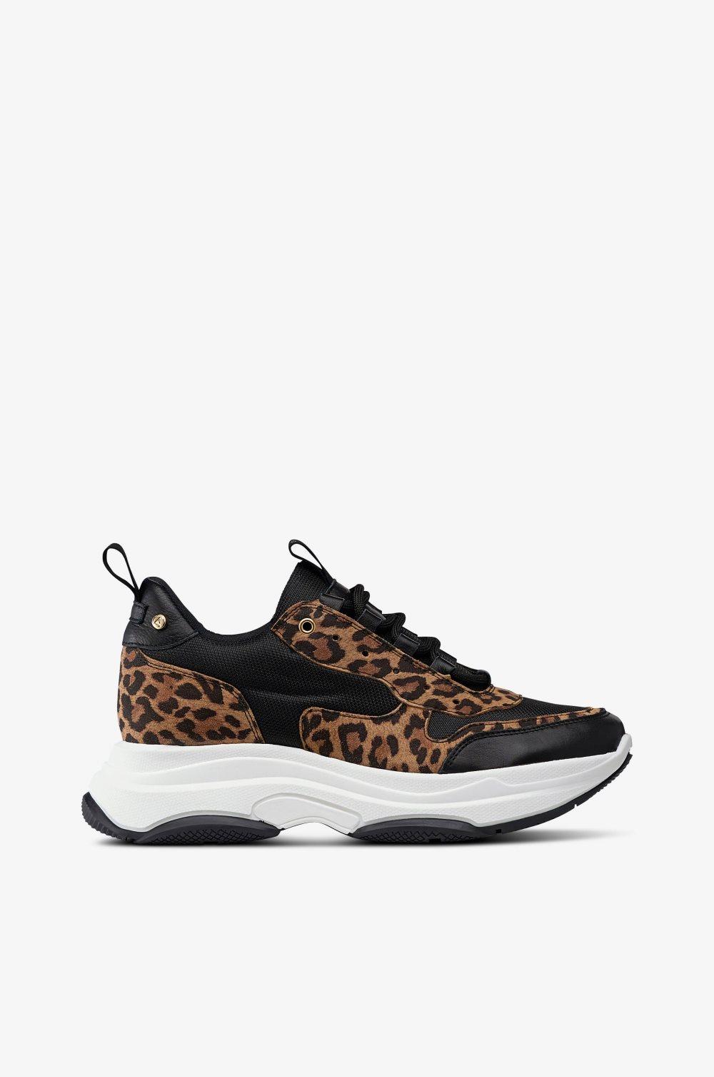 Sneakers Thick Outsole Leather