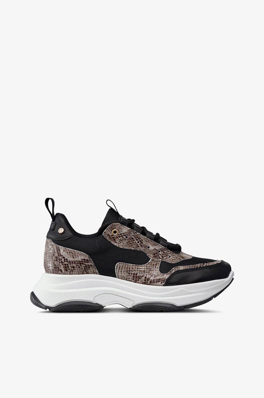 Sneakers Thick Outsole Leather