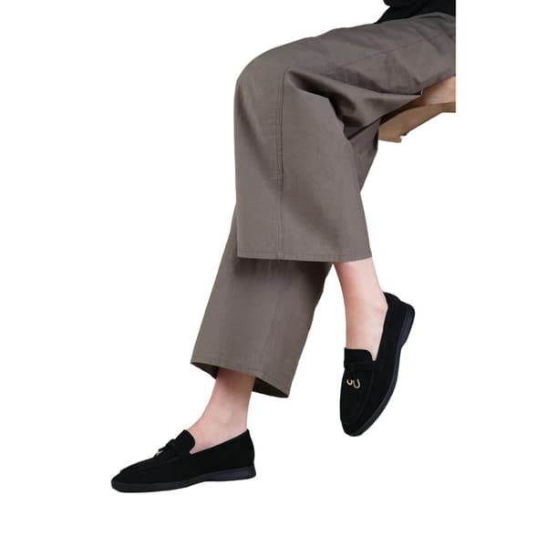 Where's That From Womens/Ladies Pegasus Charm Faux Suede Slip-on Wide Loafers