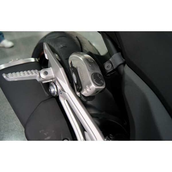 Artago Integrointisarja Lukitustuki Kawasaki Z800+silentblok For 32/32x Hopeinen