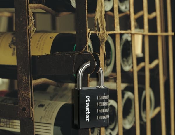 MASTER LOCK 7640EURDBLK, Perinteinen riippulukko, Yhdistelmälukko, Oma säilytystila, Säilytyskaappi, Työkalulaatikko, Musta, Hopea, Alumiini, Terästä