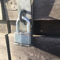 Miniatyrbillede 2 af 6: Sæt med 3 MASTER LOCK M5EURTRILF hængelåse med nøgle - Meget høj sikkerhed - Lamineret stål - M-bøjle