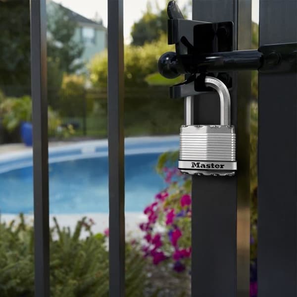 Sæt med 3 MASTER LOCK M5EURTRILF hængelåse med nøgle - Meget høj sikkerhed - Lamineret stål - M-bøjle
