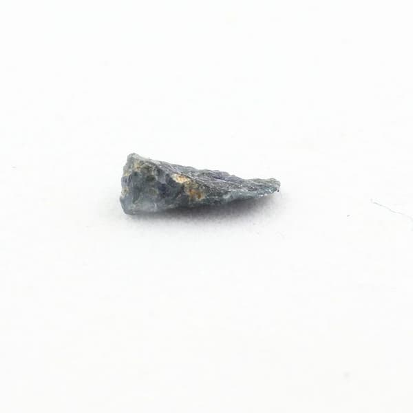 Pierre - Benitoite - San Benito Co. - 0.285 ct - Certifikat av äkthet - Grå