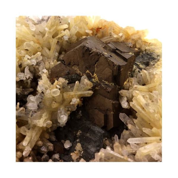 Stenar och Mineraler - ABIJOUX - Pyrrhotit + Kvarts - 1508 ct - Äkthetscertifikat