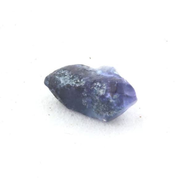Pierre - Benitoit - San Benito Co. - 0,730 ct - 6x3x3 mm - Äkthetscertifikat