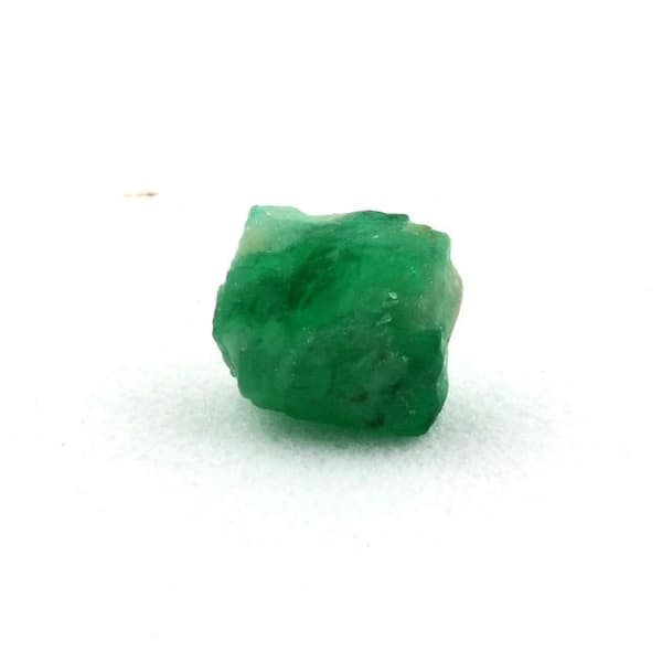 Stenar och mineraler - ABIJOUX - Smaragd - 0,69 ct - Mingora smaragdfyndighet, Swat District, Pakistan