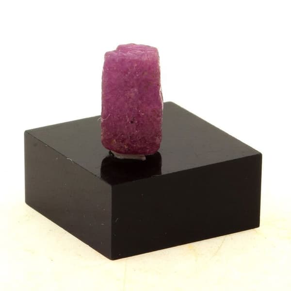 Stenar och mineraler - ABIJOUX - Ruby - 8,2 ct - Kiteto-distriktet - Manyara-regionen - Tanzania