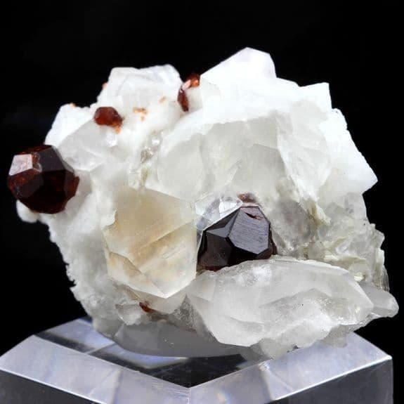 Stenar och Mineraler - ABIJOUX - Ortoplas, Kvarts, Granat - 276 ct - Gilgit, Pakistan