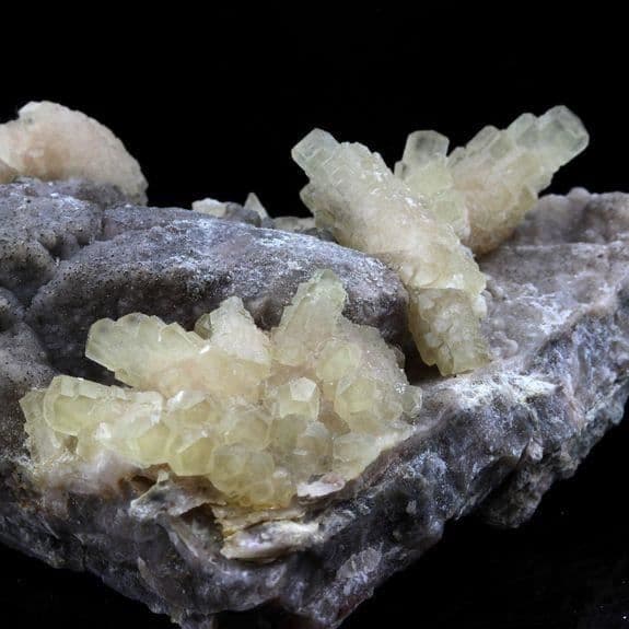 Kalcit - ABIJOUX - Luzy, Nièvre, Frankrike - 410,0 ct - Naturmaterial - Blandat