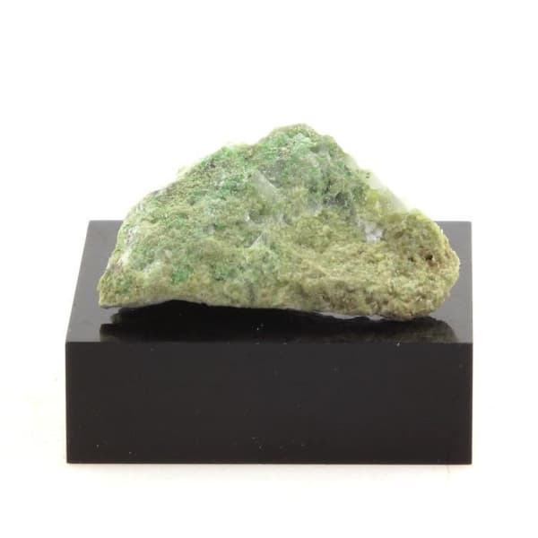Stenar och mineraler. Hellyerite. 29,3 cent. Estrie, Quebec, Kanada.