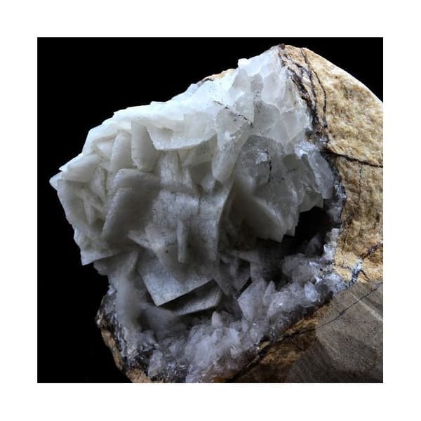 Kalcit - ABIJOUX - Lamalou-les-Bains Hérault Frankrike - 622.0 ct - Naturmaterial - Vit