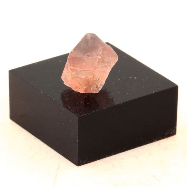 Kristall - ABIJOUX - Fluorit Rosa - 4.19 ct - Massif du Mont-Blanc - Äkthetscertifikat