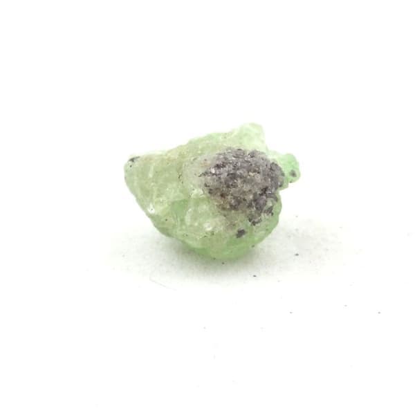 Grenat Tsavorite - Stenar och Mineraler - 2,810 ct - Grön - 7x5x8 mm - Tanzanien