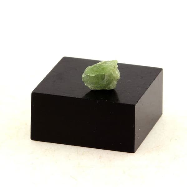 Stenar och mineraler - ABIJOUX - Peridot - 1,53 ct - Almklovdalen, Vanylven, Norge