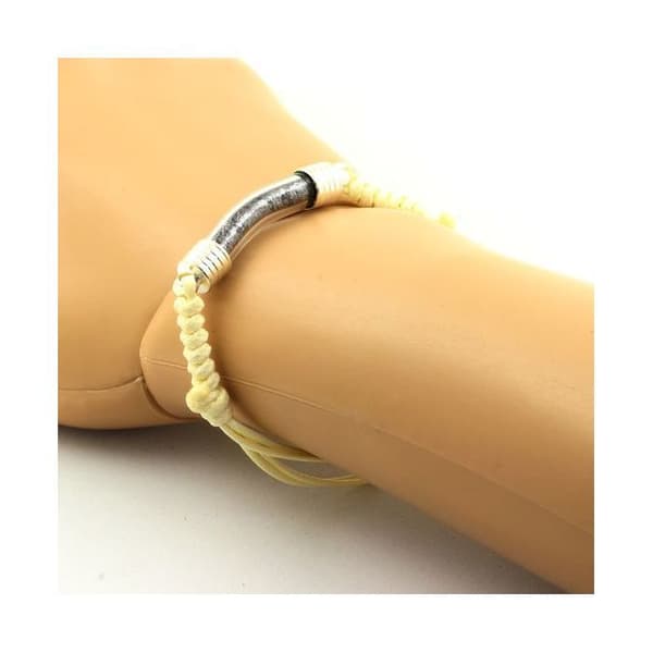 Stenar och mineraler. Rå hematitarmband Allevard, Isère, Frankrike. Beige.