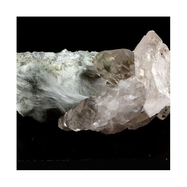 Smoky Quartz and Byssolite 195,6 karat