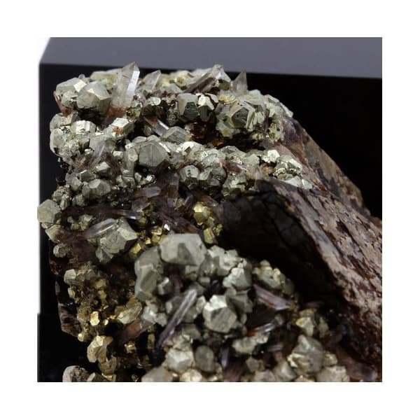 Siderit, Pyrit, Quartz 703,7 karat