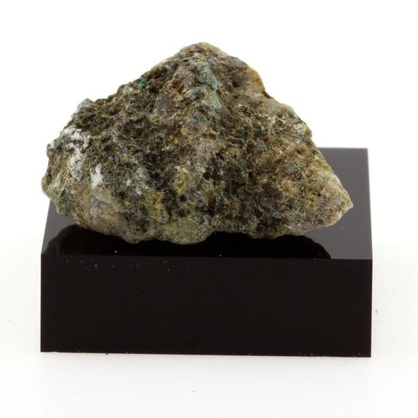 Narsarsukite 41,6 karat