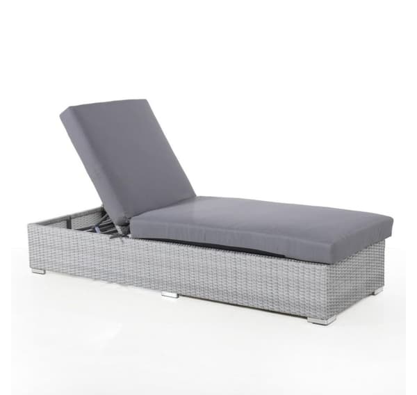 Lepotuolisarja ASCOT