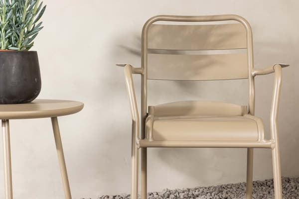 Faro salongsett 3 deler beige.