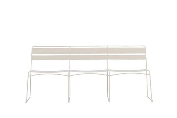 Lina hagesofa 2 seter beige.
