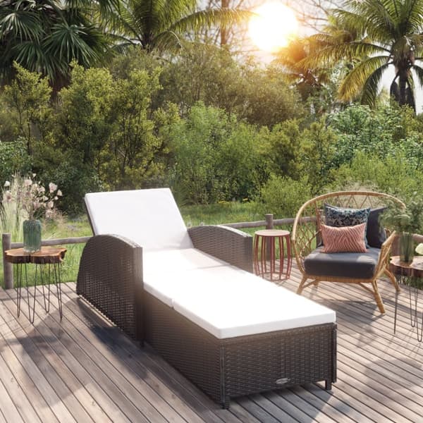 vidaXL liggestol med cremefarvet hynde polyrattan sort -  Solsenge & liggestole