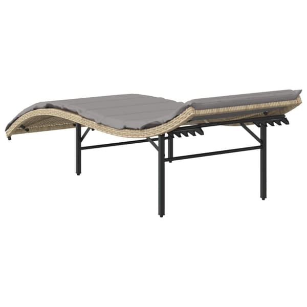 vidaXL Solsängar 2 st med dynor beige konstrotting