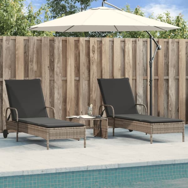 vidaXL liggestole 2 stk. med hynder polyrattan lysegrå