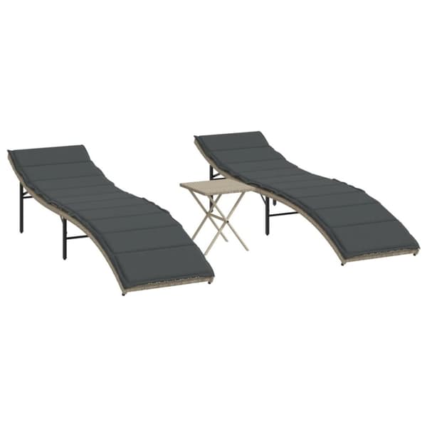 Solsängar 2 st med bord ljusgrå konstrotting