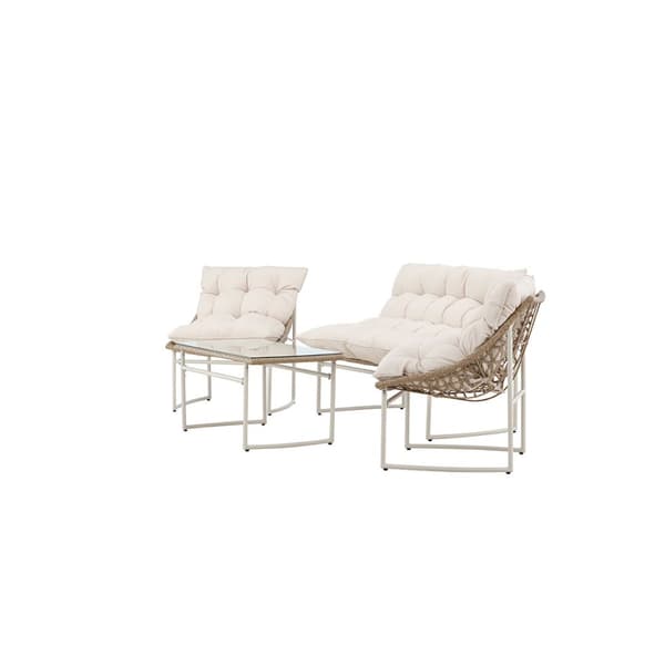 Tina loungesett 1 sofabord, 1 sofa, 2 stoler beige.
