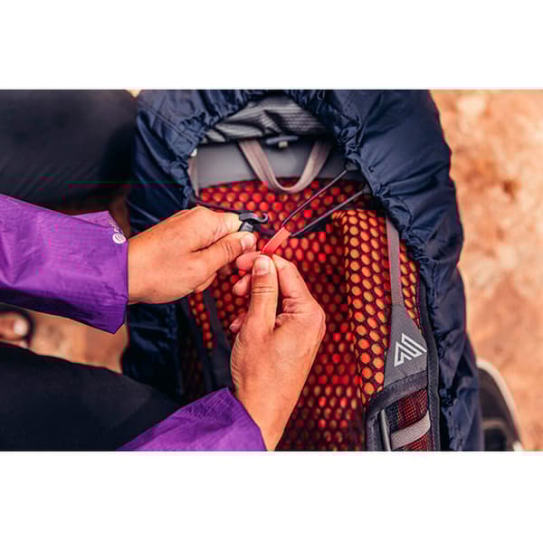 Gregory Raincover 50-80l Regnslag Sort