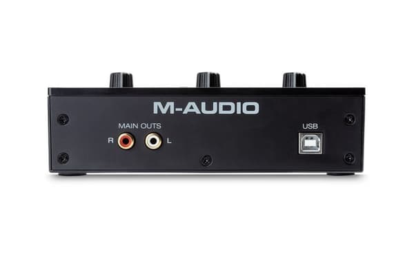 M-AUDIO M-Track Solo USB Ljudgränssnitt Kristall förförstärkare 16 bitar 48 kHz Svart