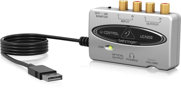 Behringer UCA202 äänitysliitäntä