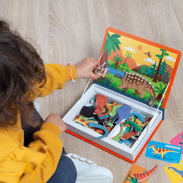 Magneti'book  Dinosarier 40 Bitar Janod