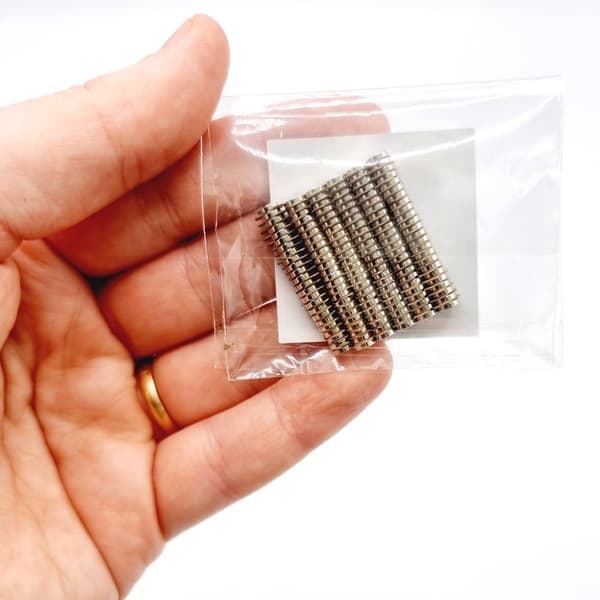 Magnet 4 mm - Tjocklek 1 mm - 144 st
