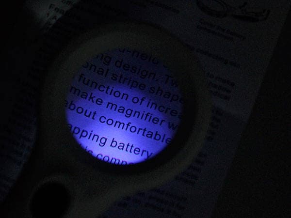 Förstoringsglasögon UV LED - Förstoring 4x