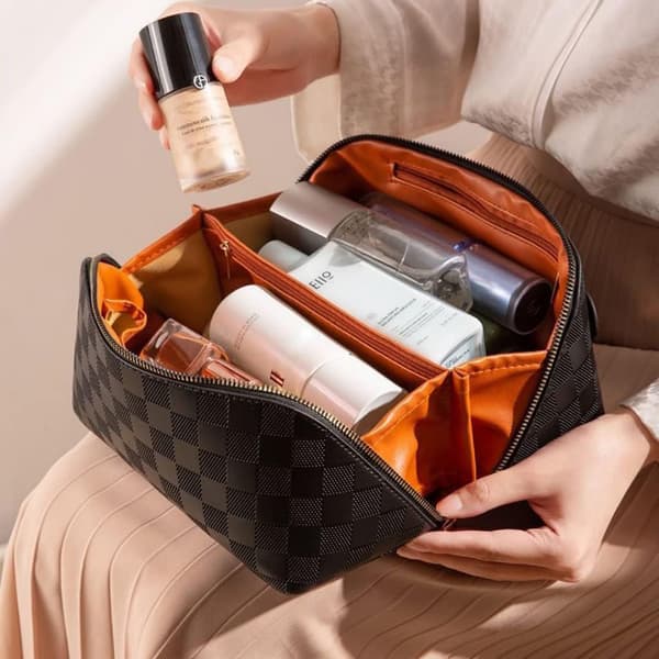 Sort Ternet Makeup Taske - Elegant og Praktisk Opbevaring
