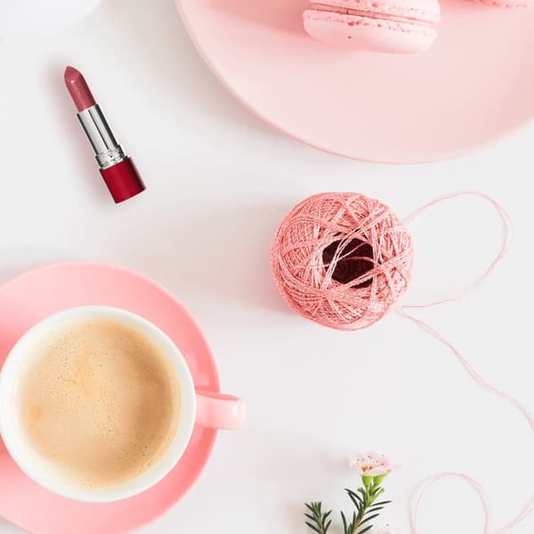 Oriflame THE ONE Colour Stylist Super Pout Läppstift - Amber Nude 3,8 g