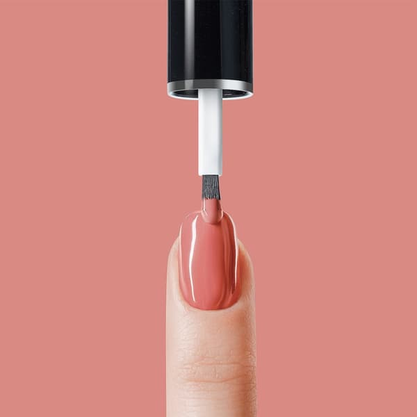 Oriflame The ONE Ultimate Gel Neglelak - Rosy Mocha 8 ml