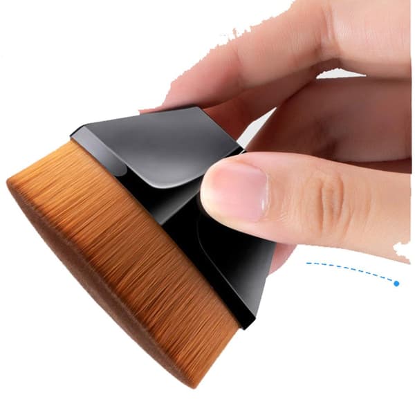 Elegant Smidig Foundation Blush Borste