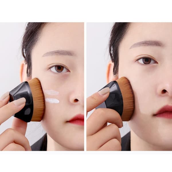 Elegant Smidig Foundation Blush Borste