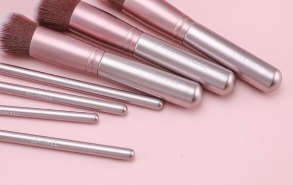 BS02 - BS-MALL 14 st. eksklusive Makeup / makeup børster av beste kvalitet