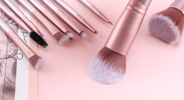 BS02 - BS-MALL 14 st. eksklusive Makeup / makeup børster av beste kvalitet