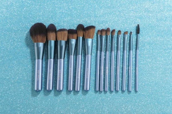 BS03 - BS-MALL 14 st. eksklusive Makeup / makeup børster af bedste kvalitet